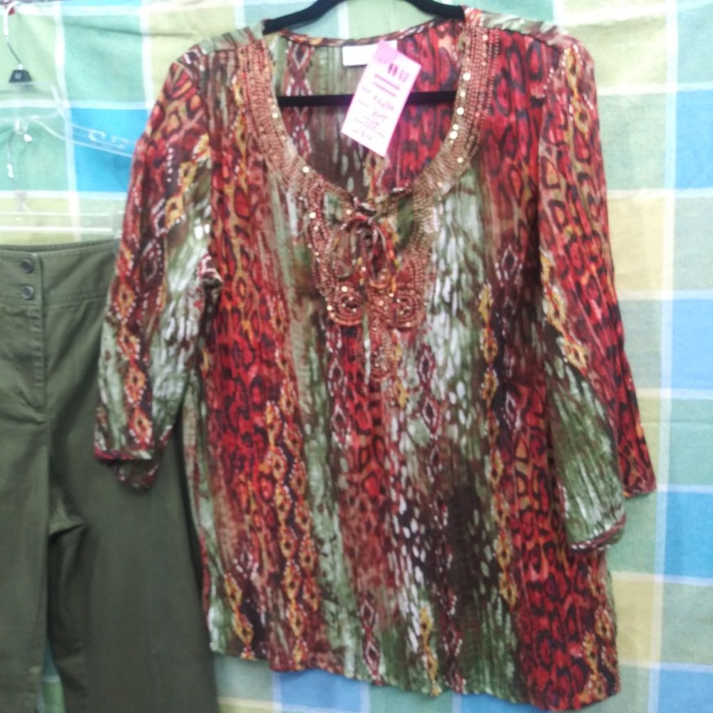 2314 Size XL Units Pant-set and Matching Top - Picture 7 of 9